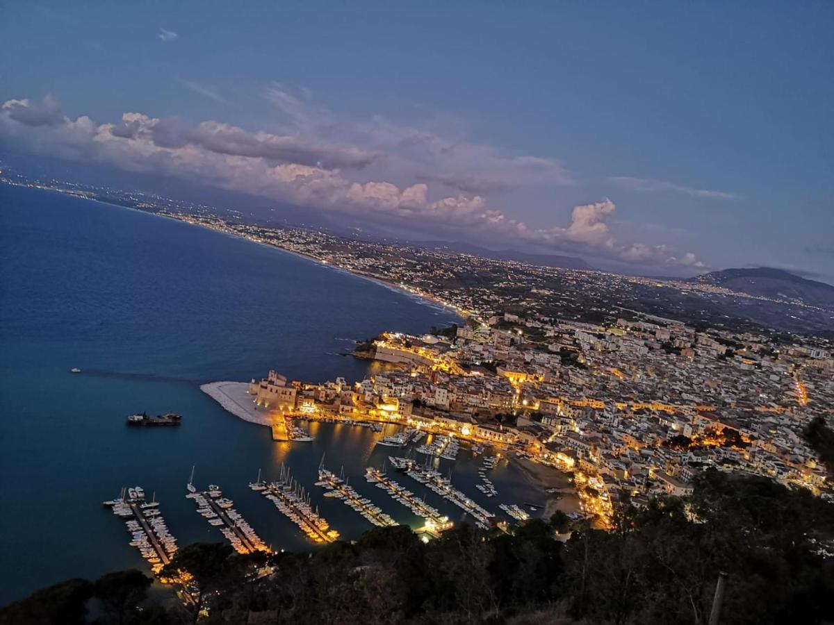 Casetta "Le Due Palme" Castellammare del Golfo Exterior photo